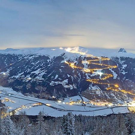 Haus Weyerbach Apartments Bramberg am Wildkogel Dış mekan fotoğraf